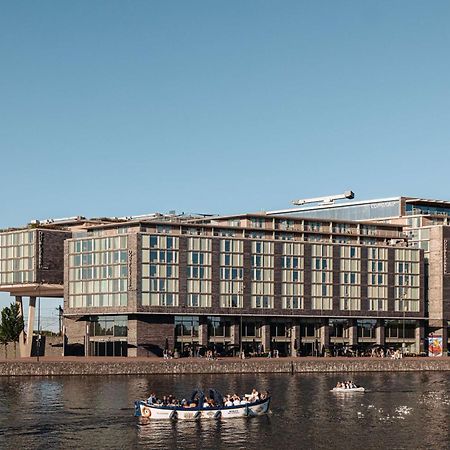 Doubletree By Hilton Amsterdam Centraal Station Hotel Bagian luar foto